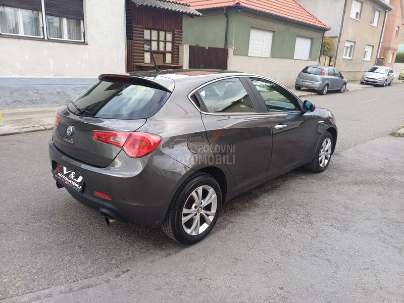 Alfa Romeo Giulietta 2.0 JTDm/TOOP/