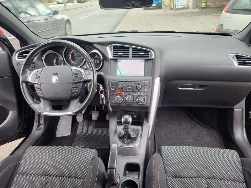 Citroen DS4 1.6 NOVO 140000k.m