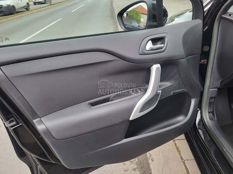 Citroen DS4 1.6 NOVO 140000k.m