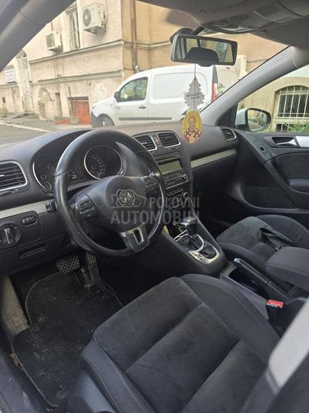 Volkswagen Golf 6 DSG/ F1