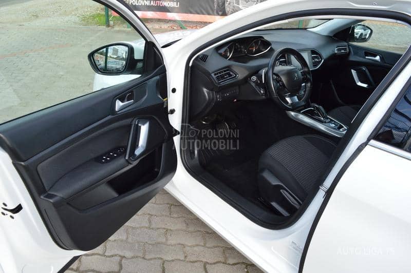 Peugeot 308 1.2 PT130 Allure