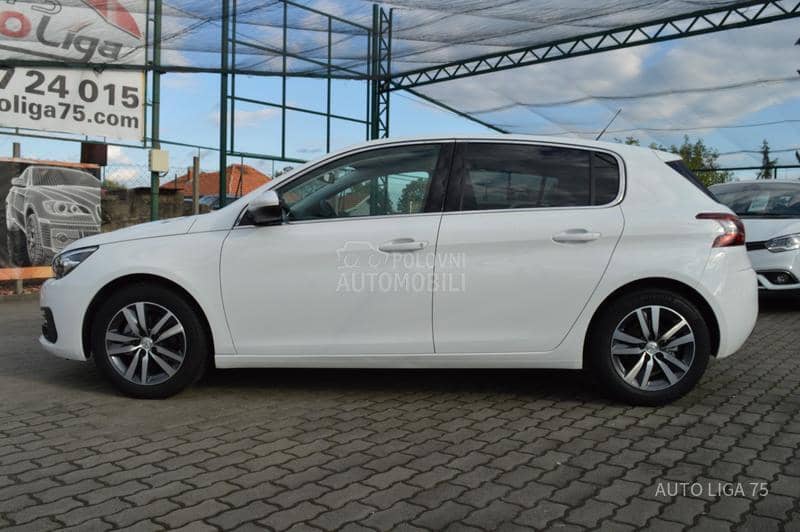 Peugeot 308 1.2 PT130 Allure