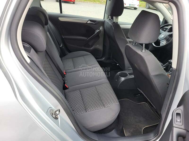 Volkswagen Golf 6 1.6TDI k a.m e r a