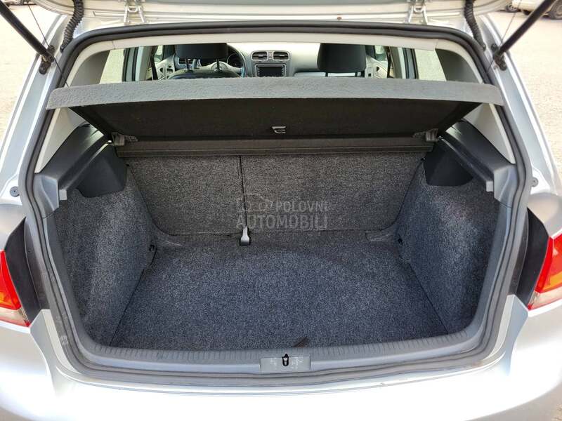 Volkswagen Golf 6 1.6TDI k a.m e r a