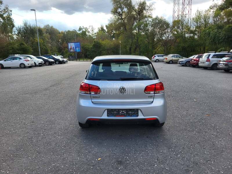 Volkswagen Golf 6 1.6TDI k a.m e r a