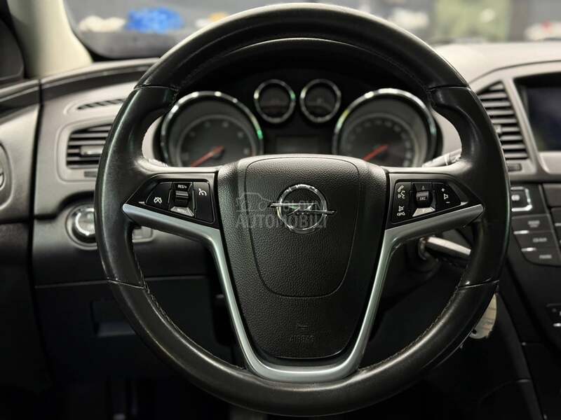 Opel Insignia 2.0CDTI/0rg.Kilomet.