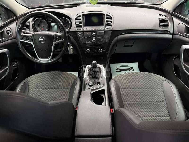Opel Insignia 2.0CDTI/0rg.Kilomet.