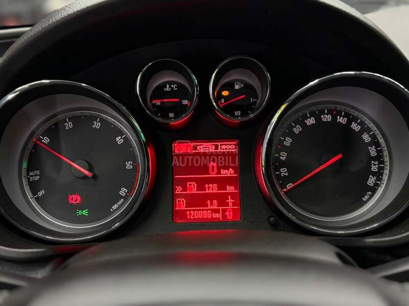 Opel Insignia 2.0CDTI/0rg.Kilomet.