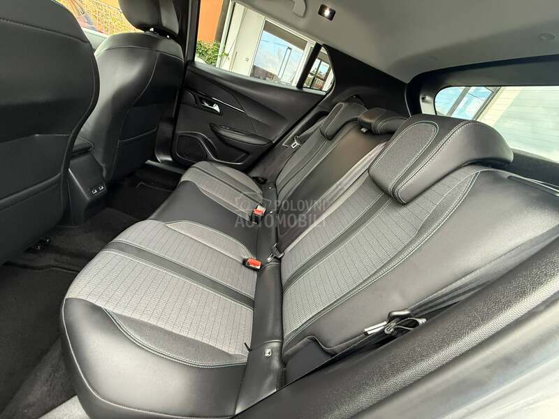 Peugeot 2008 1.5 HDI Allure
