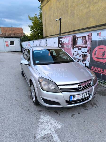 Opel Astra H 