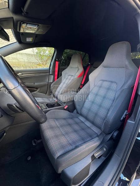 Volkswagen Golf 8 GTI