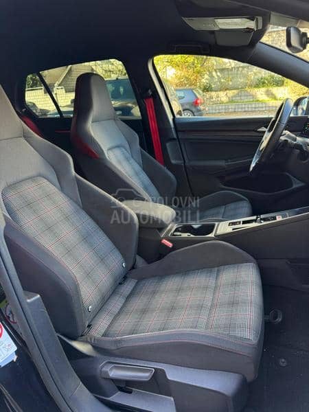 Volkswagen Golf 8 GTI