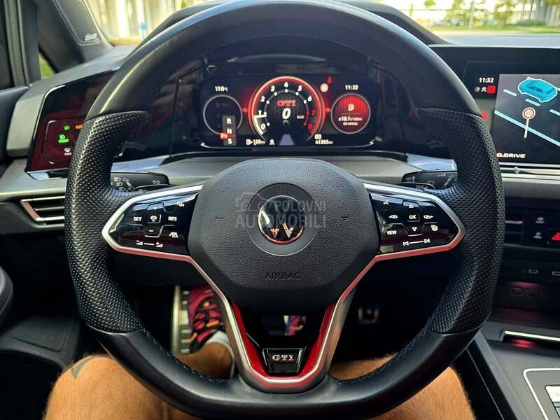 Volkswagen Golf 8 GTI