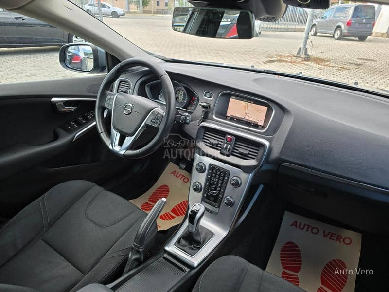 Volvo V40 2.0 D