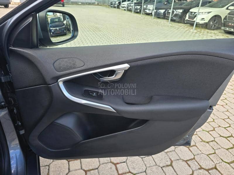 Volvo V40 2.0 D