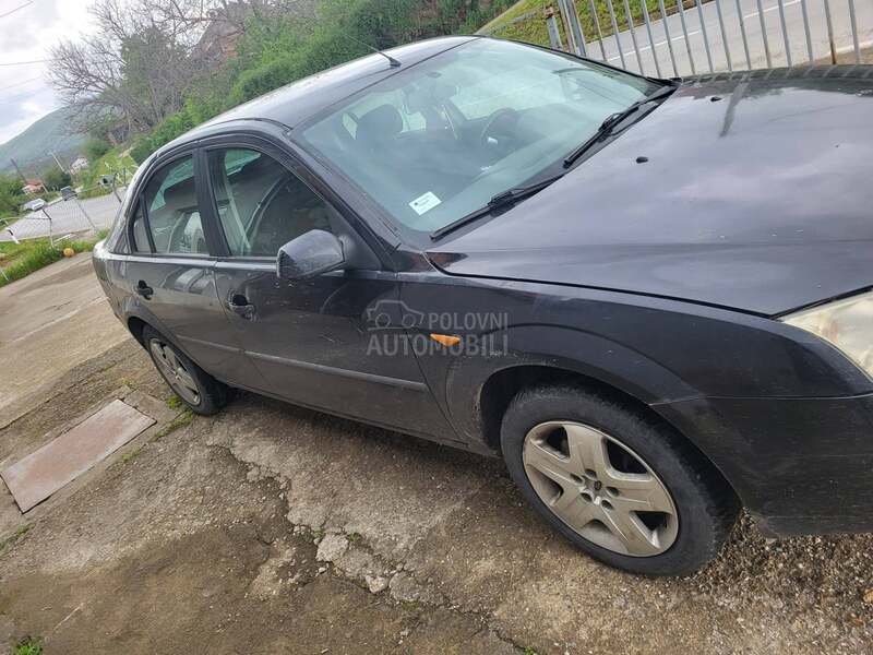 Ford Mondeo 