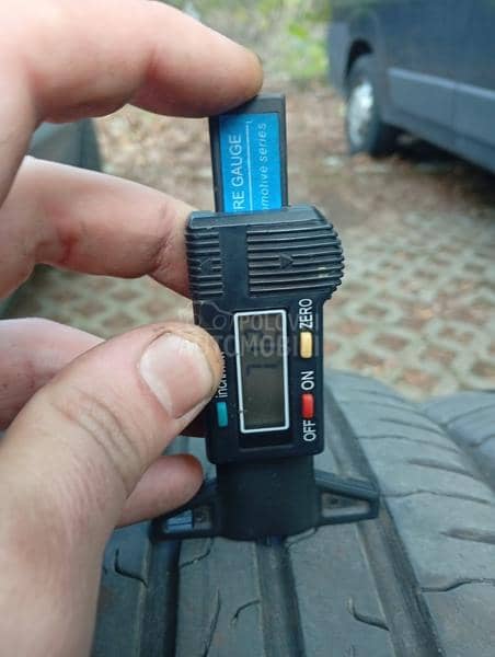 Continental 205/60 R16 Letnja