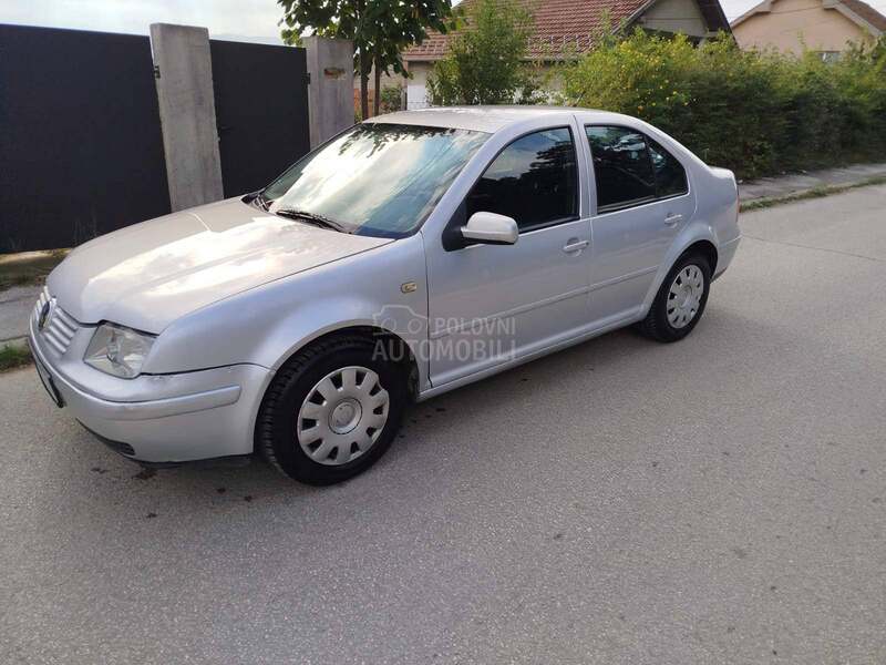 Volkswagen Bora 1.6