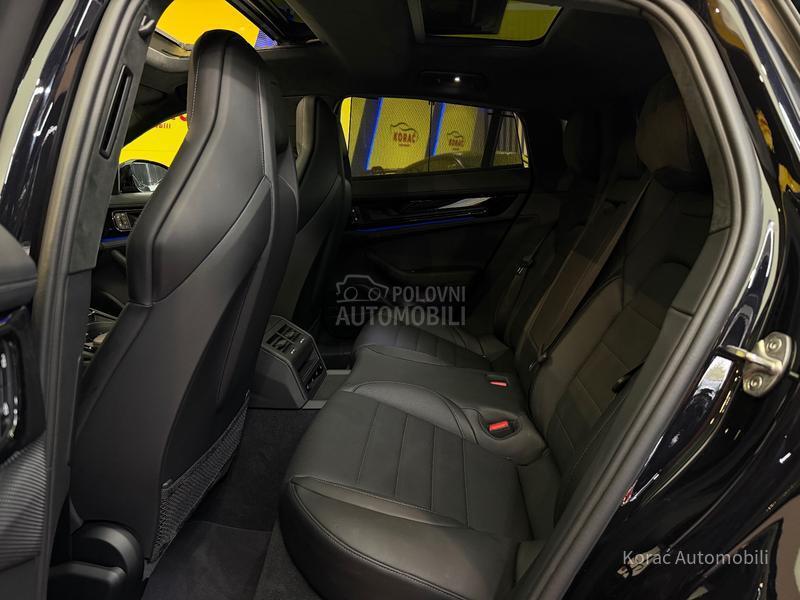 Porsche Panamera Turbo E-hybrid NP229