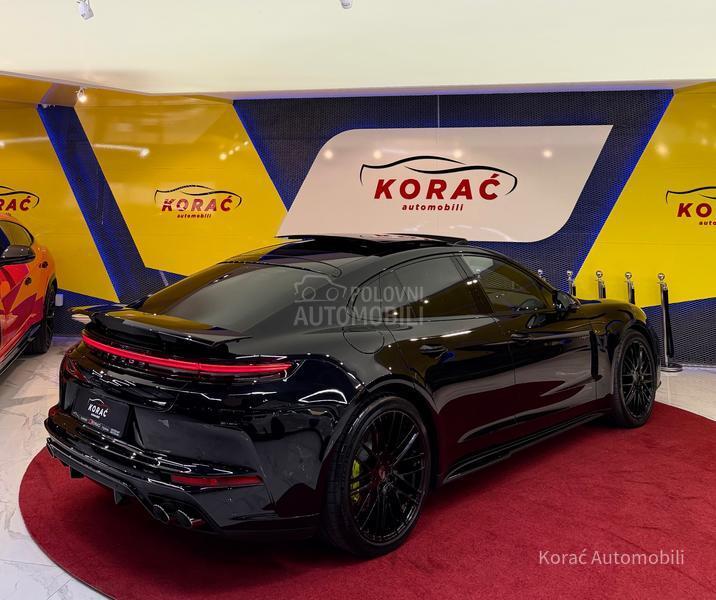 Porsche Panamera Turbo E-hybrid NP229