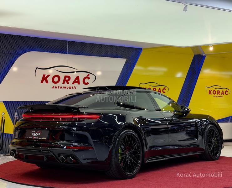 Porsche Panamera Turbo E-hybrid NP229