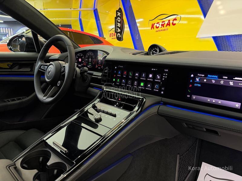 Porsche Panamera Turbo E-hybrid NP229