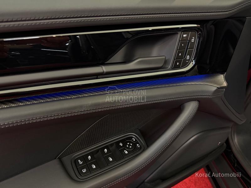 Porsche Panamera Turbo E-hybrid NP229