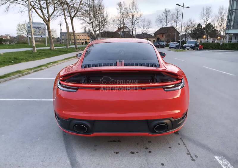 Porsche 911 Chrono