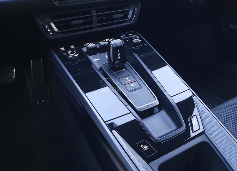 Porsche 911 Chrono