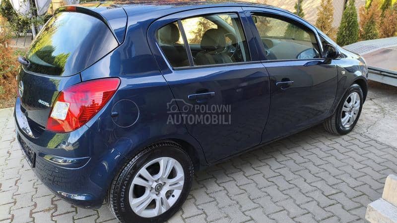 Opel Corsa D 1.3CDTI,COSMO
