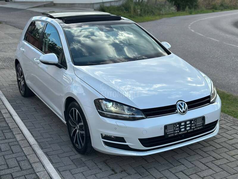 Volkswagen Golf 7 1.6TDI DSG/LED/PANO