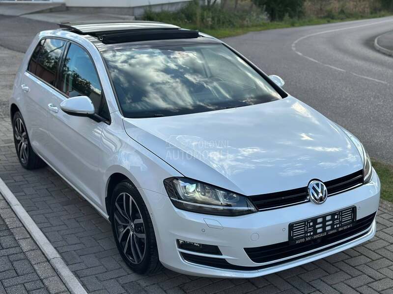 Volkswagen Golf 7 1.6TDI DSG/LED/PANO