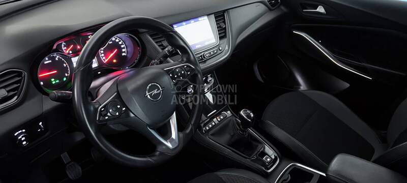 Opel Grandland X 1.6 D / ULTIMATE