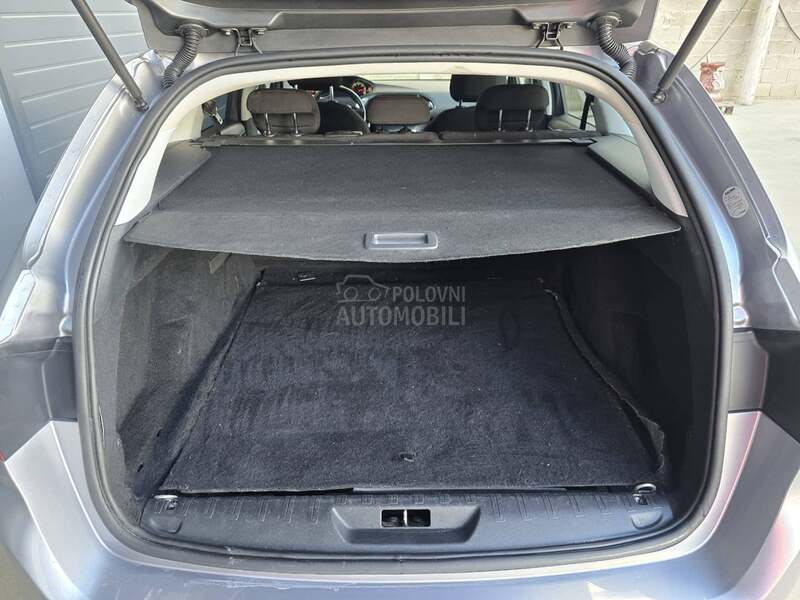 Peugeot 308 1.6 HDI