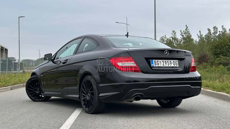 Mercedes Benz C 180 EDITION 1