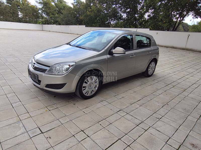 Opel Astra H 1.4 16v