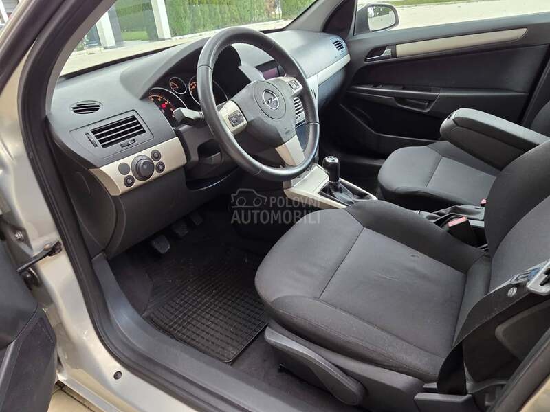 Opel Astra H 1.4 16v