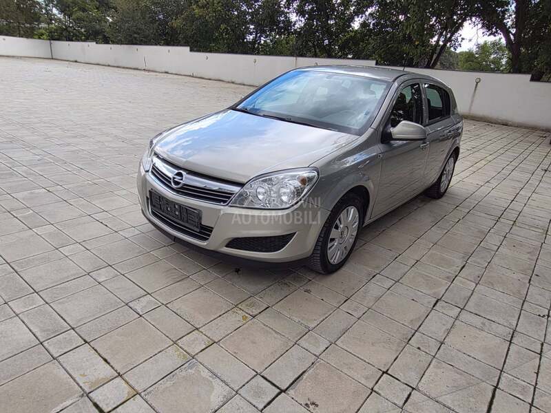Opel Astra H 1.4 16v