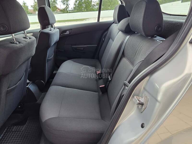 Opel Astra H 1.4 16v