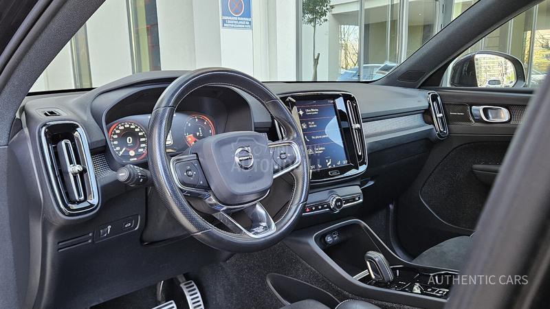 Volvo XC40 R/Pano/360/HK