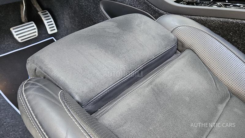 Volvo XC40 R/Pano/360/HK