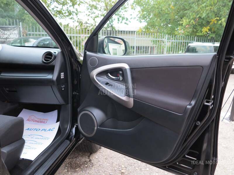 Toyota RAV 4 2.2 D 4X4