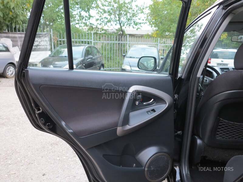 Toyota RAV 4 2.2 D 4X4