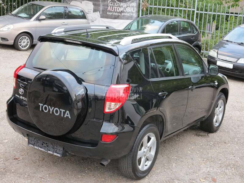 Toyota RAV 4 2.2 D 4X4