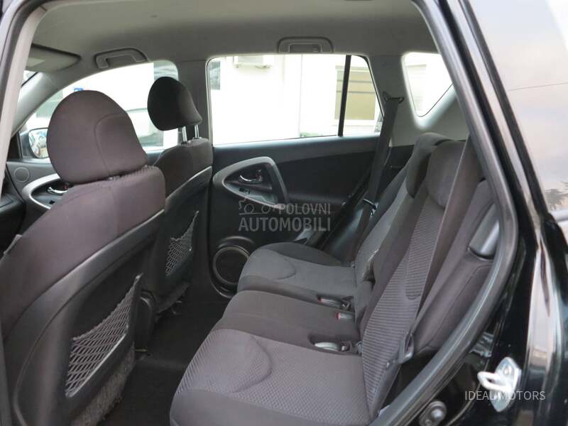 Toyota RAV 4 2.2 D 4X4