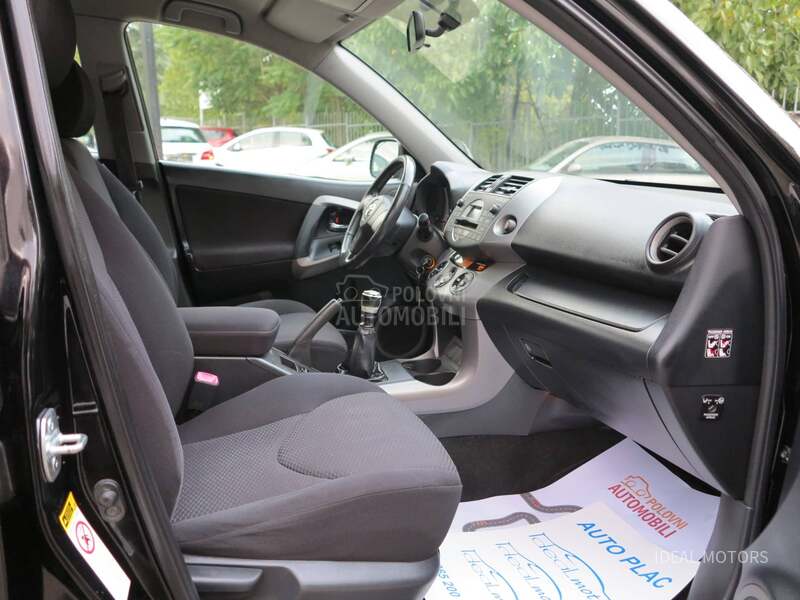 Toyota RAV 4 2.2 D 4X4