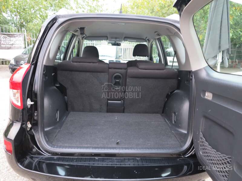 Toyota RAV 4 2.2 D 4X4