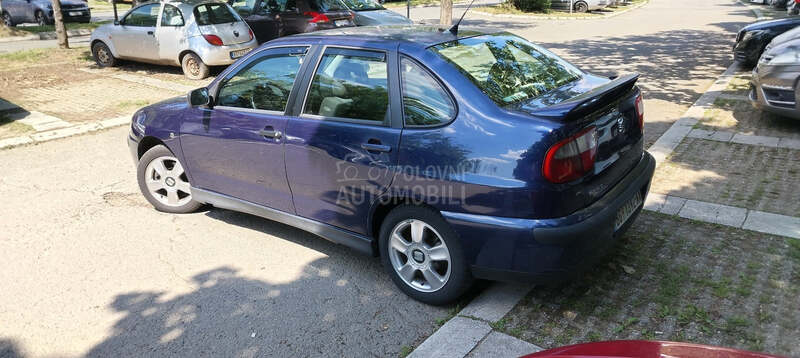 Seat Cordoba 