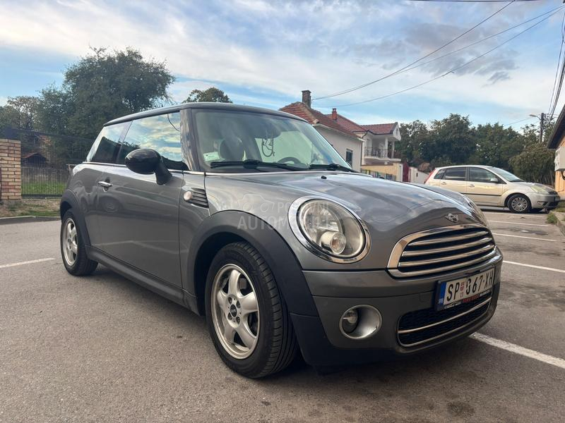 MINI Cooper D