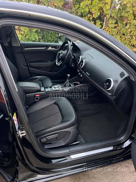 Audi A3 1.6 TDI/LED/XENON